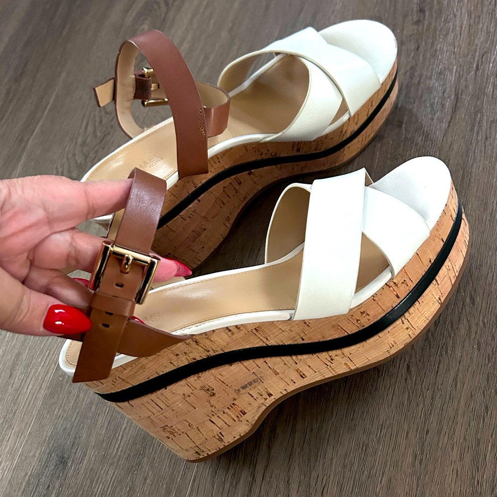Michael Kors Chandler wedge -  size 8.5